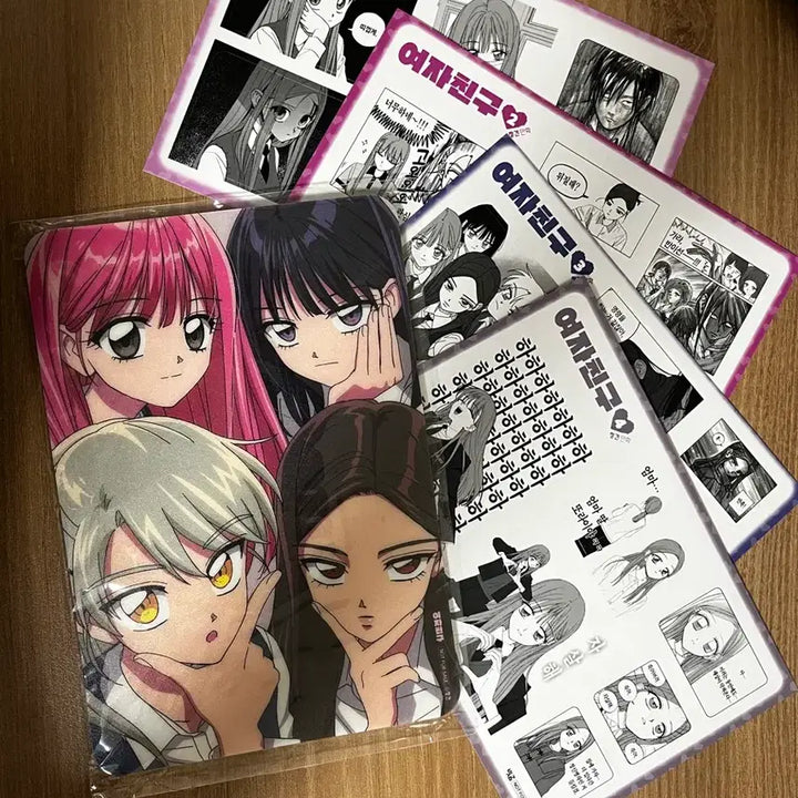 [BUNJANG] Webtoon Girlfriend Goods Mousepad &amp; Sticker Bundle Set / 웹툰 여자친구 굿즈 마우스패드 스티커 일괄