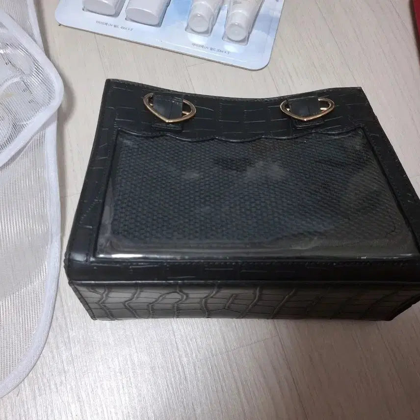 [BUNJANG] Black Small Ita Bag / 검은색 작은 이타백 팝니다