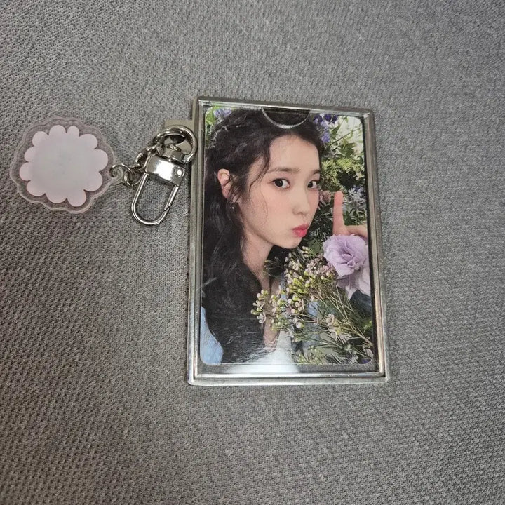 [BUNJANG] IU Photocard Keyring / 아이유 포토카드 키링