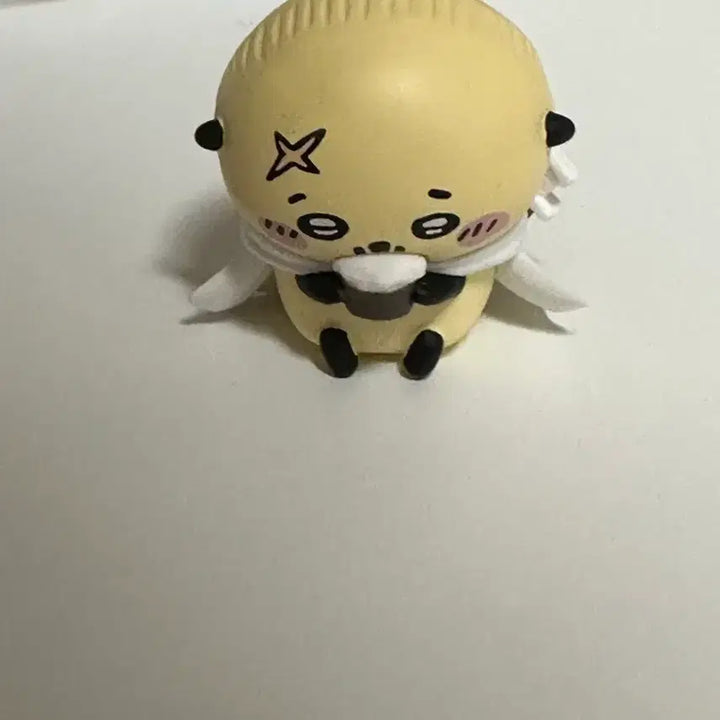 [BUNJANG] Chiikawa Racco Mogumogu Gacha Figure / 덤 증정)치이카와 랏코 모구모구 가챠 판매
