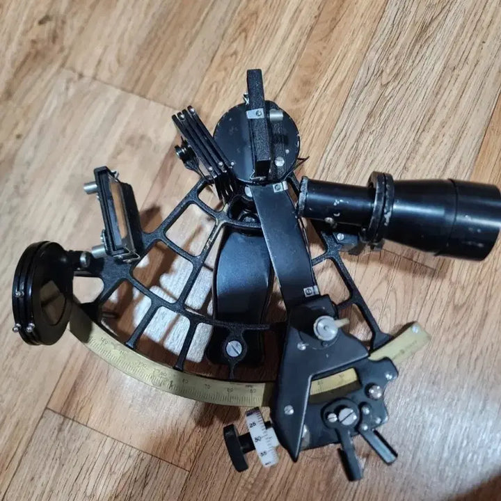 [BUNJANG] Vintage Tamaya Sextant (Serial 68581) / 빈티지 타마야(Tamaya) 정품 항해 육분의 (시리얼 68581)