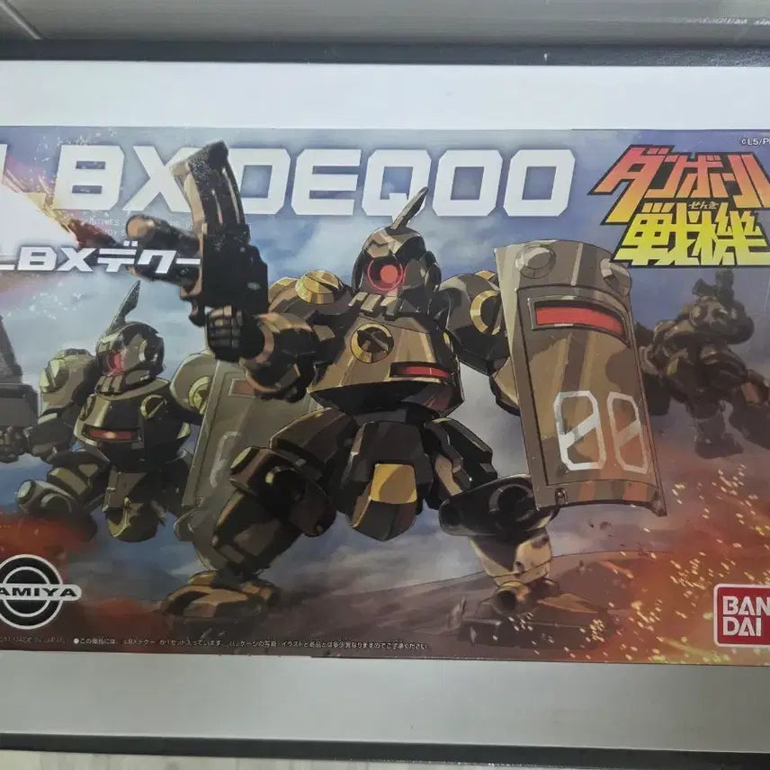 [BUNJANG] Bandai Paper Warriors LBX Deku Plastic Model Kit (Unassembled) / [반다이] 골판지 전사 LBX 데쿠 프라모델 (미조립)