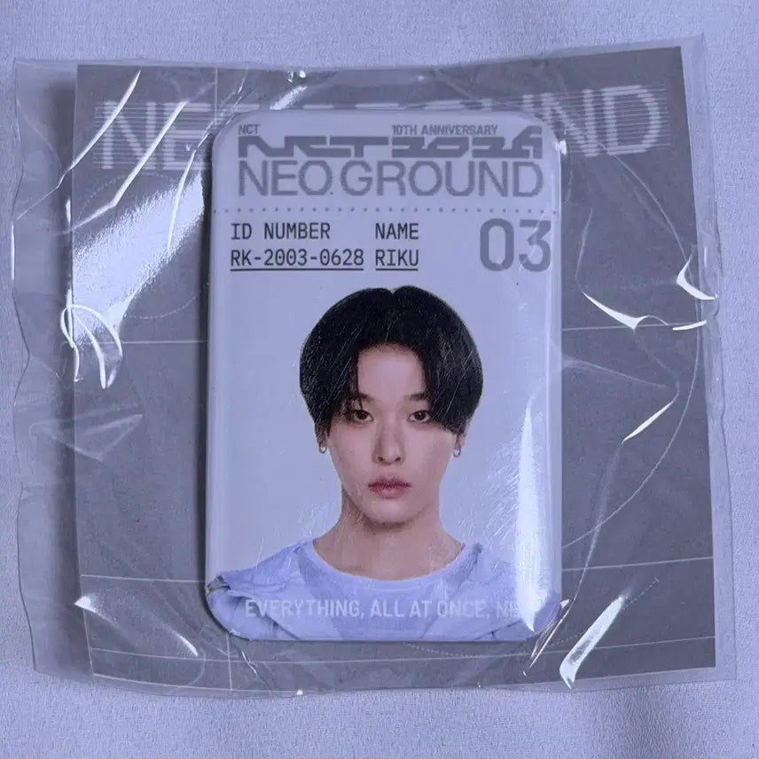 [BUNJANG] NCT 10th Anniversary Popup Gacha Metal ID Badge Riku Sealed / 엔시티 10주년 팝업 가챠 메탈 아이디 뱃지 엔시티위시 리쿠 미개봉