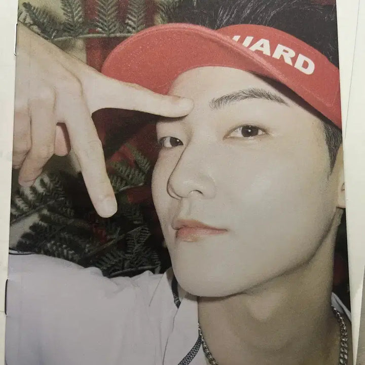 [BUNJANG] The Boyz Kevin New Shot Photobook / 더보이즈 케빈 포토북 뉴샷