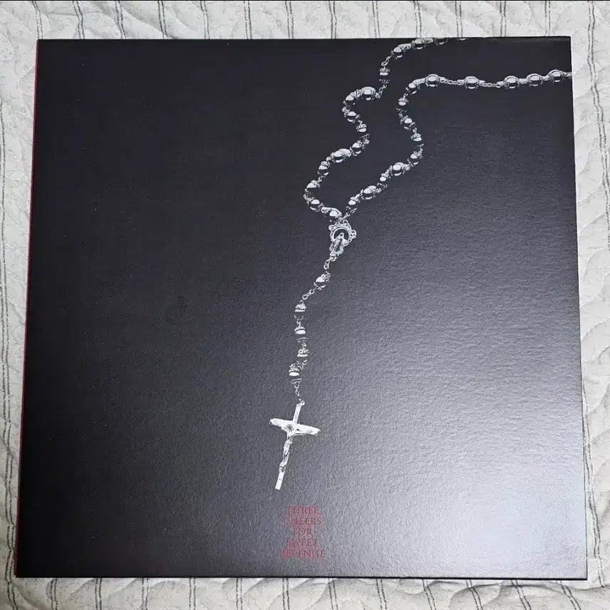 [BUNJANG] My Chemical Romance Three Cheers for Sweet Revenge Deluxe Edition LP Red &amp; Black Vinyl / three cheers for sweet revenge deluxe edition LP