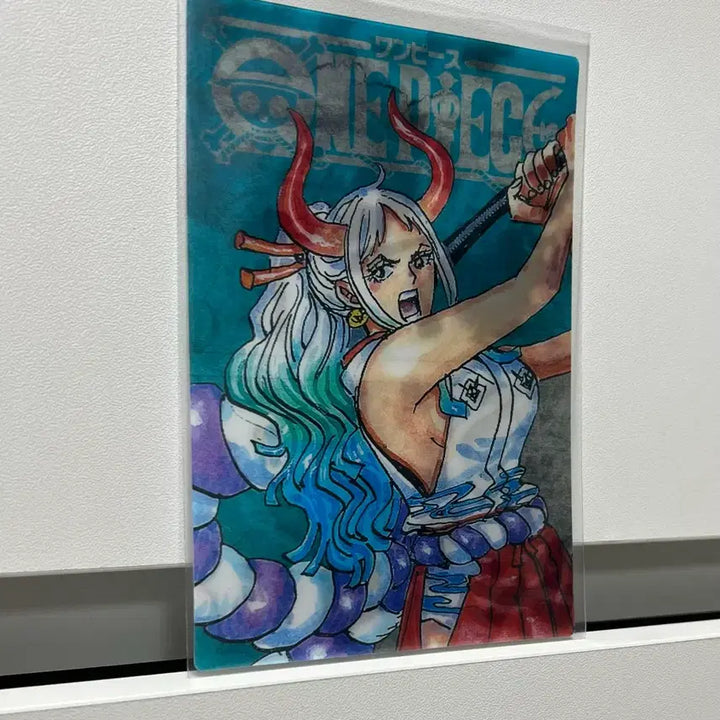 [BUNJANG] One Piece Yamato Lenticular Postcard / 애니 원피스 (야마토) 렌티큘러 포스트 카드 엽서+가챠 피규어 2종 일괄 굿즈