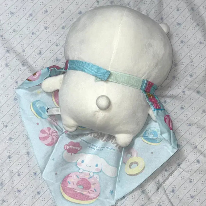 [BUNJANG] Sanrio Cinnamoroll 2008 Donut Pattern Bib / 고전 2008 시나모롤 도넛 턱받이