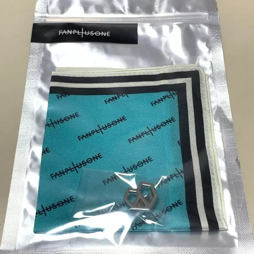 [BUNJANG] G-Dragon Daisy Bong Cradle Cover, Neck Cuff, Masking Tape / 지디 지드래곤 데이지봉 크래들 커버, 넥커프, 마스킹테이프