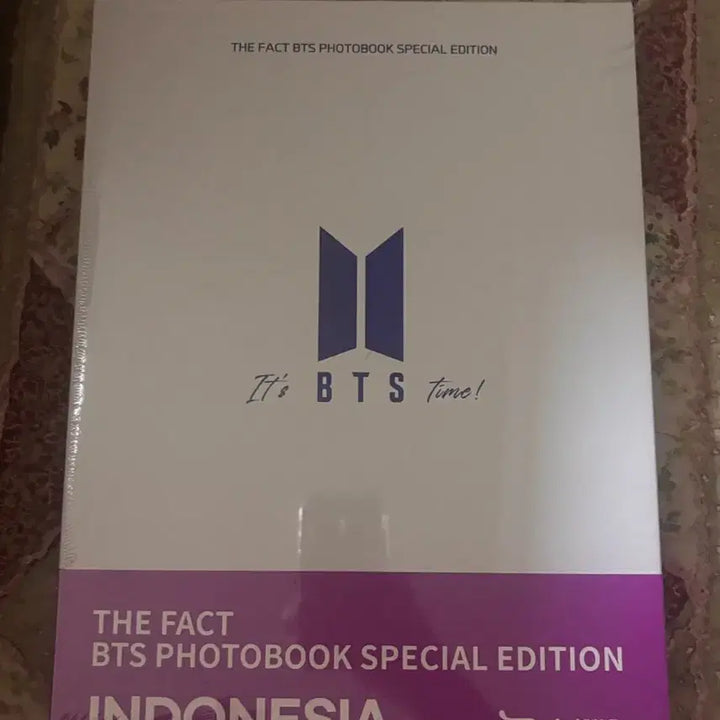 [BUNJANG] BTS The Fact Photobook Special Edition / BTS The Fact 포토북 스페셜 에디션
