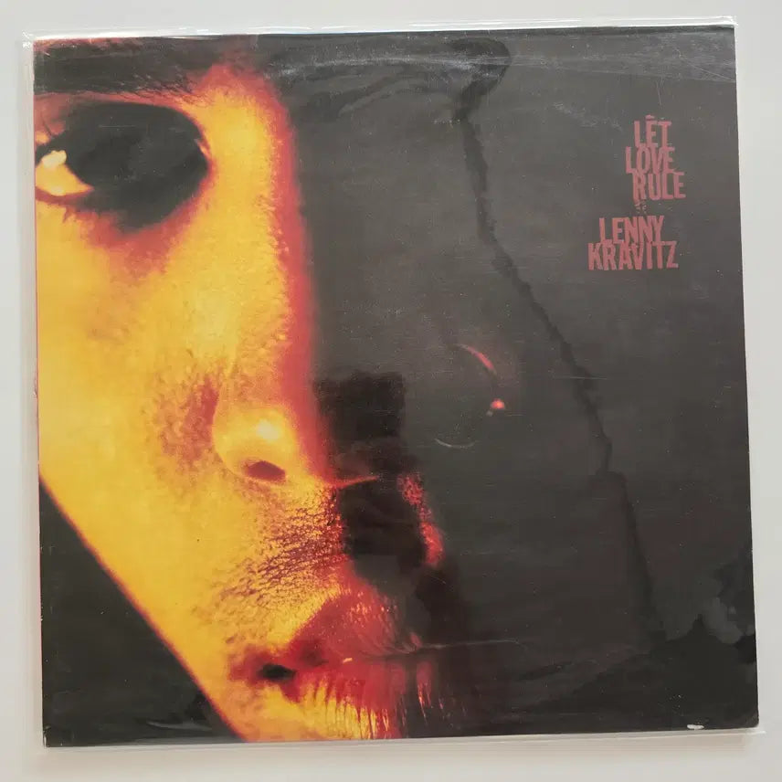 [BUNJANG] Lenny Kravitz Let Love Rule LP with Lyric Booklet - Mint Condition / 레니 크라비츠 LP / Lenny Kravitz - Let Love Rule/ 가사집 있음/ MINT