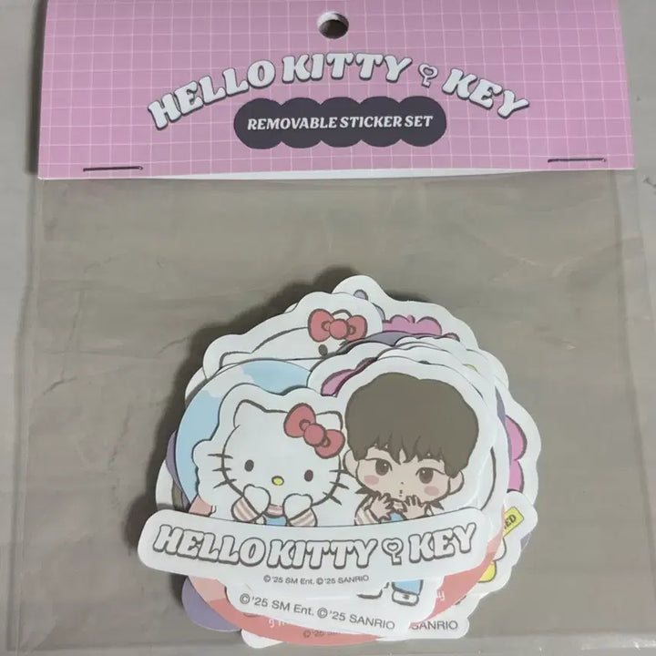 [BUNJANG] SHINee Key x Hello Kitty Collaboration Removable Sticker Set / 샤이니 키 헬로티키 팝업 리무버블 스티커 세트
