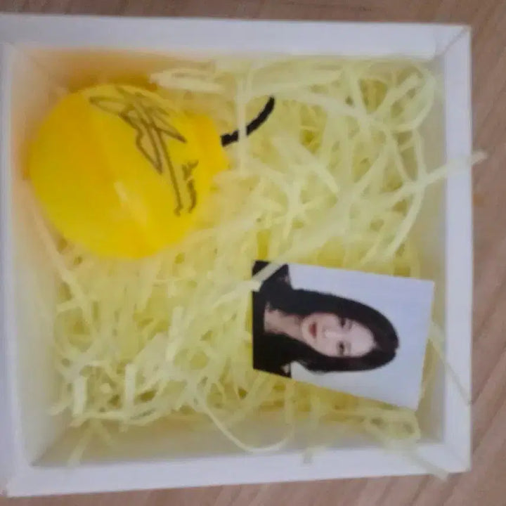 [BUNJANG] fromis_9 Lee Chaeyoung Love Bomb Photocard / 프로미스나인 이채영 럽밤 폭탄