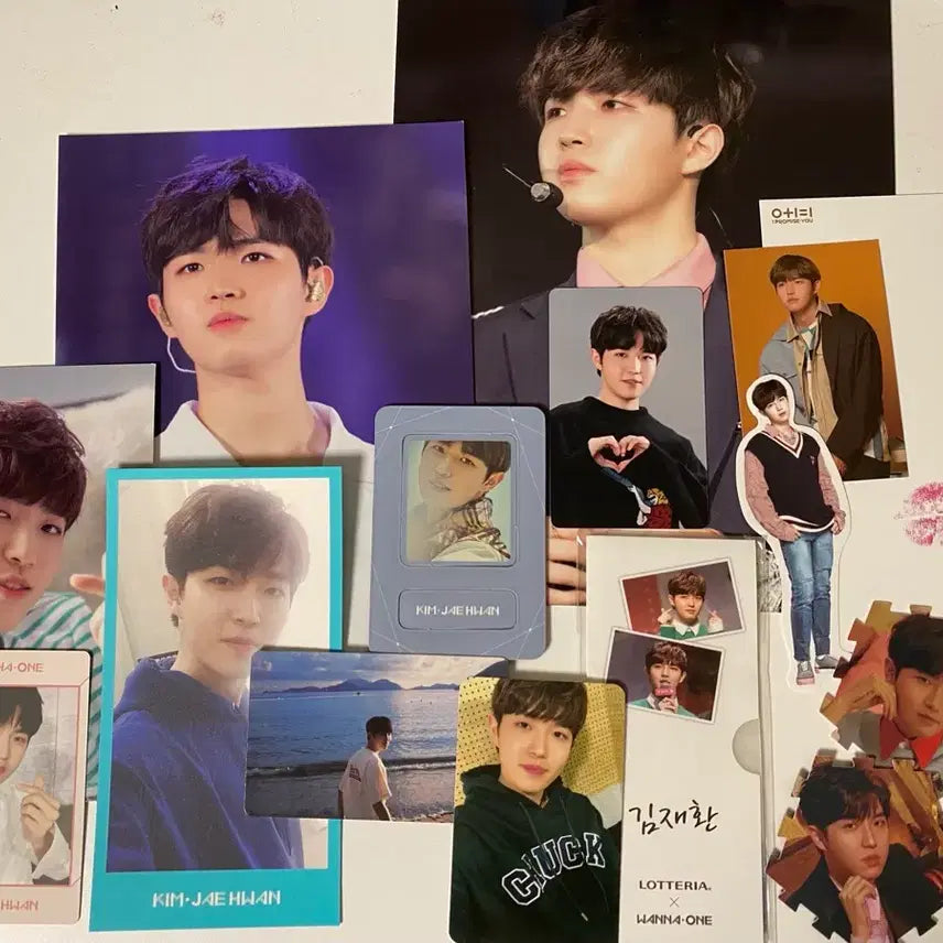 [BUNJANG] Kim Jae Hwan Wanna One Bundle Set Photocard Postcard / 일괄) 김재환 워너원 포카 포토카드 엽서