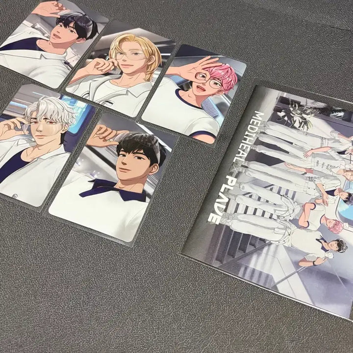 [BUNJANG] PLAVE MEDIHEAL The Hyundai Popup Photocard Postcard Bundle Set / 플레이브 메디힐 더현대 팝업 포카 엽서