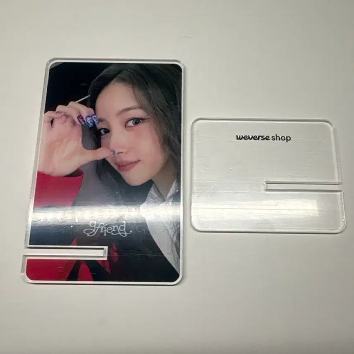 [BUNJANG] GFRIEND 10th Anniversary Phone Stand with Film / 여자친구 10주년 휴대폰 거치대 필름O