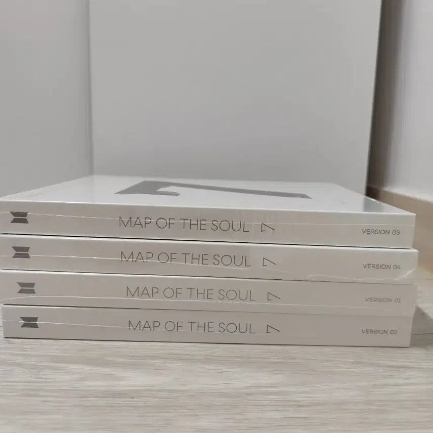 [BUNJANG] BTS MAP OF THE SOUL : 7 Album Version 1, 2, 3, 4 / 방탄소년단 앨범 MAP OF THE SOUL 7 버전 1,2,3,4
