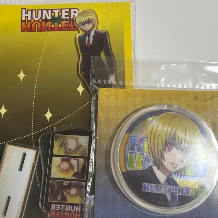 [BUNJANG] Hunter x Hunter Kurapika Acrylic Standee &amp; Big Can Badge Bundle Set / 헌터헌터 크라피카 아크릴 스탠딩, 빅캔뱃지 일괄
