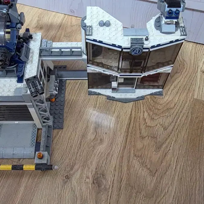 [BUNJANG] LEGO Marvel Avengers: Endgame Helicopter and Headquarters Building Set / 레고 마블 어벤져스 엔드게임