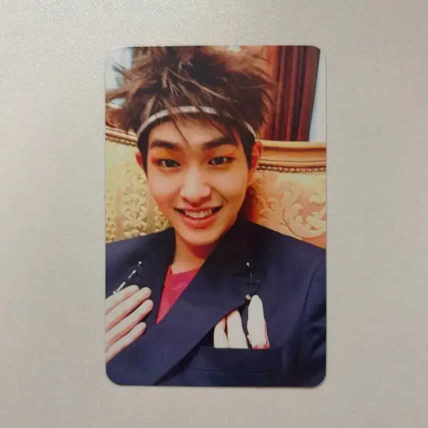 [BUNJANG] SHINee Onew Merry &amp; Music Photocard / 온유 메리뮤 포카