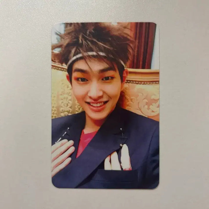 [BUNJANG] SHINee Onew Merry &amp; Music Photocard / 온유 메리뮤 포카