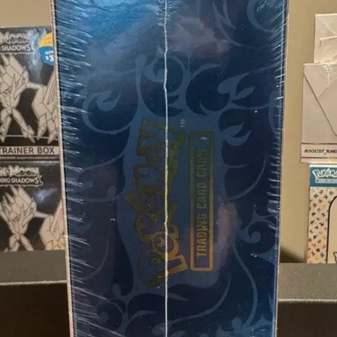 [BUNJANG] Pokemon Card North American Edition Mega Charizard X ex Ultra-Premium Collection UPC Box (Sealed) / [미개봉, 현물] 포켓몬카드 북미판 메가 리자몽 X ex 울트라 프리미엄 컬렉션 박스 UPC