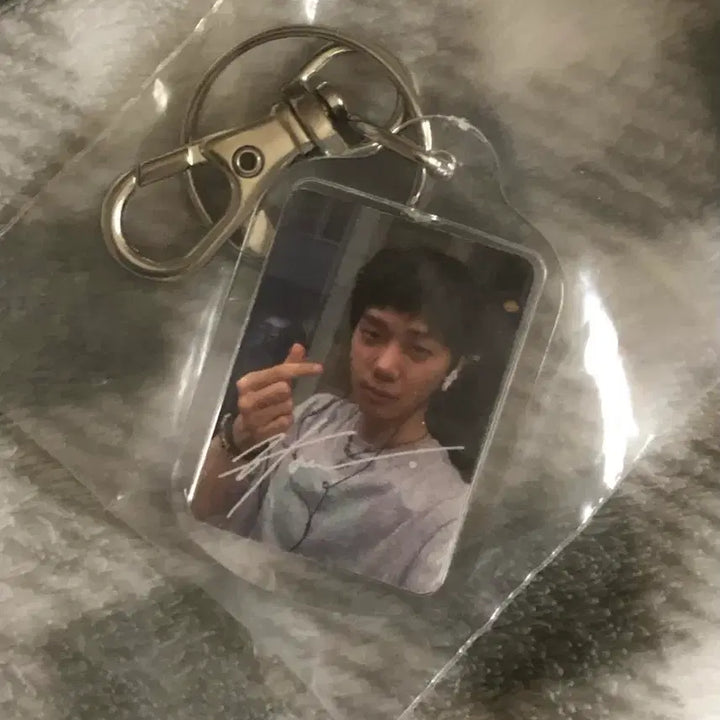 [BUNJANG] Ha Hyun Sang Kabish Lucky Draw Photocard Holder / 하현상 카비시 특전