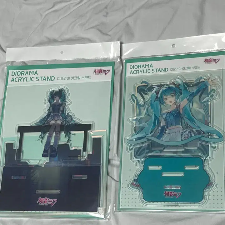 [BUNJANG] Hatsune Miku Thanksgiving Diorama Acrylic Stand Bundle Set / 미쿠 감사제 디오라마 아크릴 스탠드 일괄