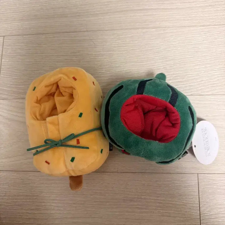 [BUNJANG] DAY6 Forever Young Denimals Clothing Bundle Set (Watermelon, Eomuk) / 데이식스 포에버영 데니멀즈 옷 - 수박, 어묵 일괄