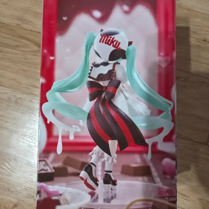 [BUNJANG] Sealed Hatsune Miku Tirol Chocolate Figure / 미개봉 미쿠 티롤 초코 피규어