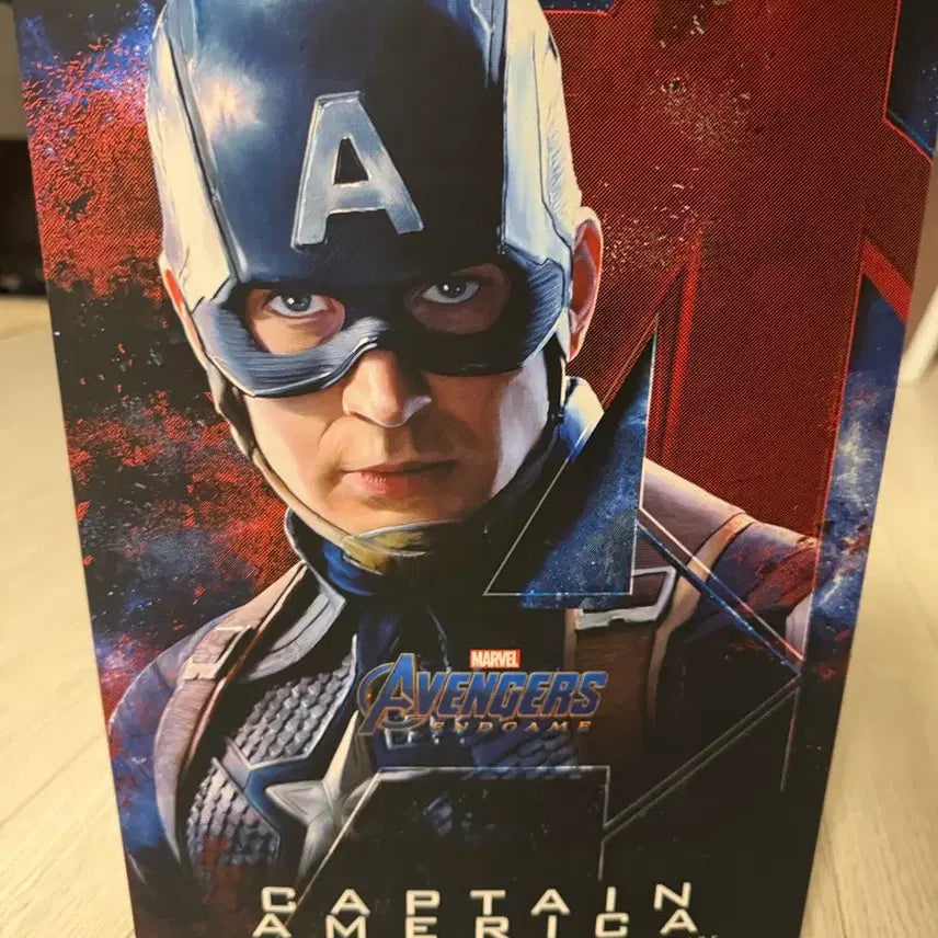 [BUNJANG] Hot Toys Endgame Captain America Mjolnir USB Power / 핫토이 엔드게임 캡틴 묠니르 상시정원