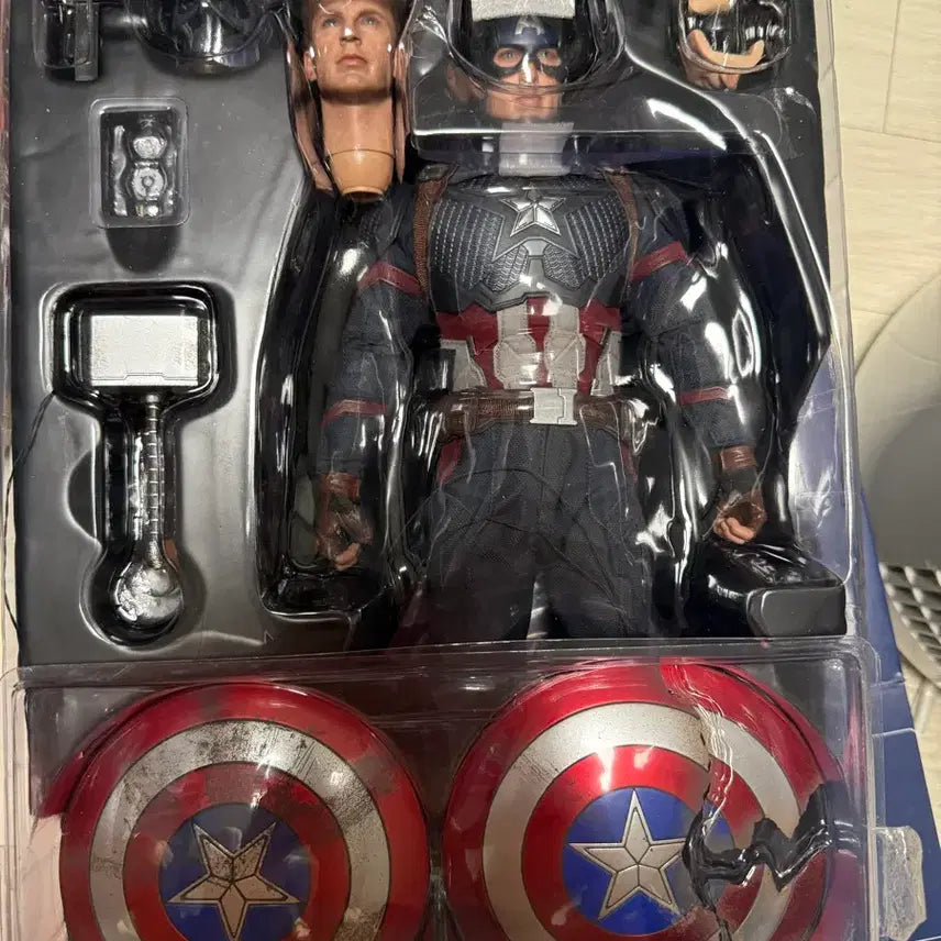 [BUNJANG] Hot Toys Endgame Captain America Mjolnir USB Power / 핫토이 엔드게임 캡틴 묠니르 상시정원