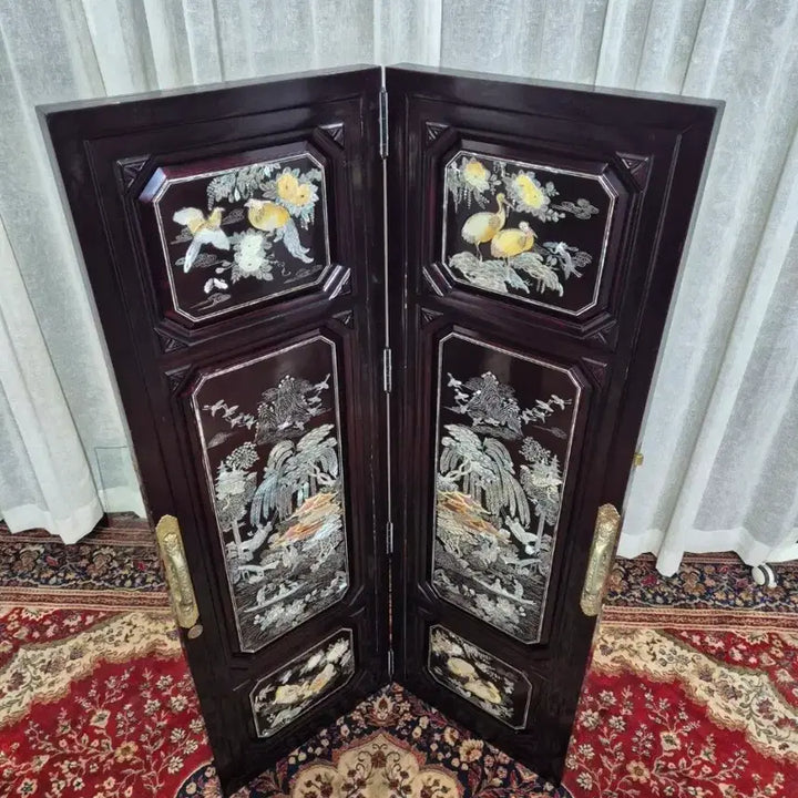 [BUNJANG] 1970s Tongyeong Segmented Mother-of-Pearl 2-Panel Folding Screen / No8-1 70S 빈티지 통영 세절자개 2폭 병풍