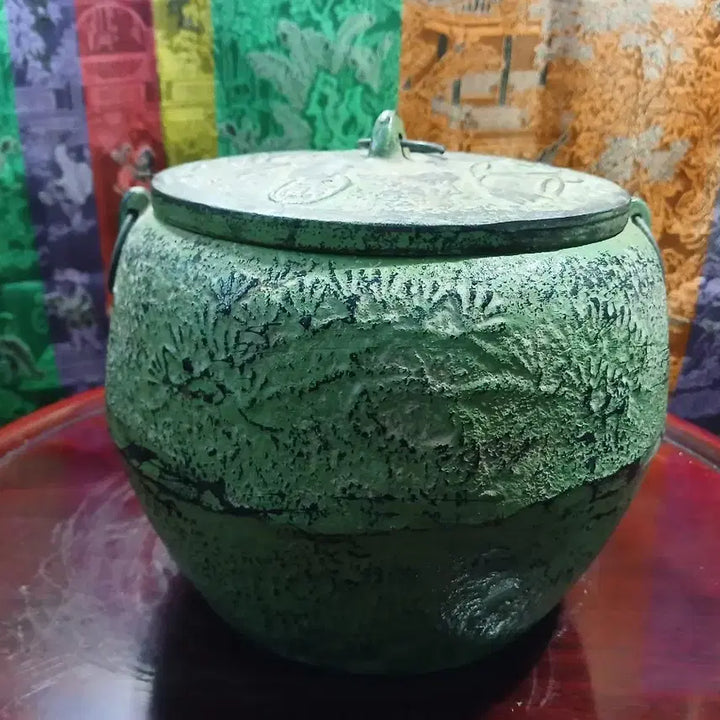 [BUNJANG] Vintage Antique Pot with Engraved Lid / 골동품