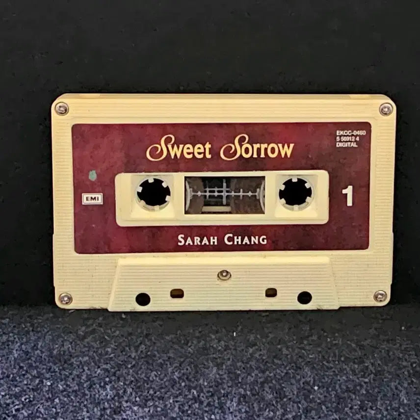 [BUNJANG] Sarah Chang Sweet Sorrow Cassette Tape / 사라 장 Sweet Sorrow 카세트 테이프