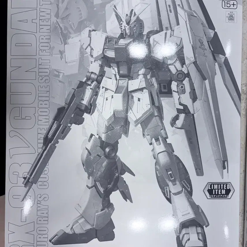[BUNJANG] MG Sazabi, Nu Gundam Mechanical Clear Ver.Ka Limited Edition / MG 사자비, 뉴건담 버카 메카니컬클리어