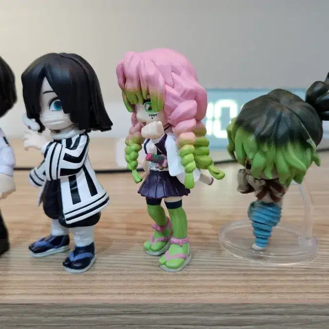 [BUNJANG] Demon Slayer: Kimetsu no Yaiba 4-Character Figure Set / 귀멸의 칼날 캐릭터 피규어 4종 세트