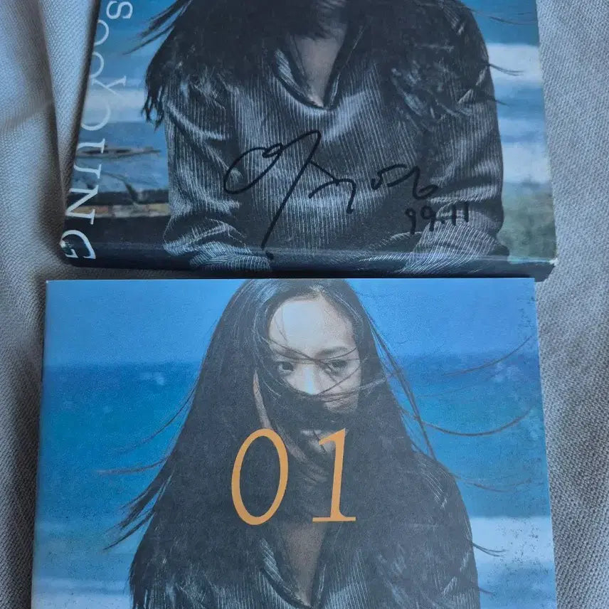 [BUNJANG] Lee Ji-young 1st Album Signed Album CD/Lyric Book / 이지영 1집 앨범 / 싸인 앨범  CD/가사집