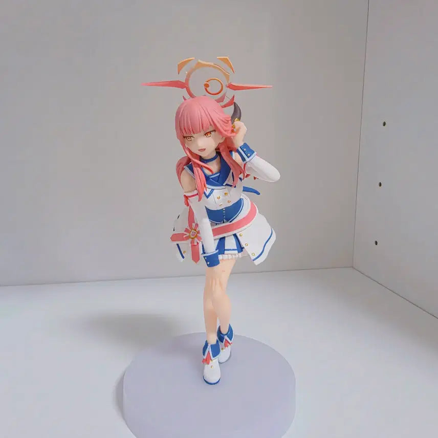 [BUNJANG] Blue Archive Arona Playful Straight Pop Up Parade Figure / 블루아카이브 공식)장난스런 스트레이트 아루 팝업퍼레이드 판매