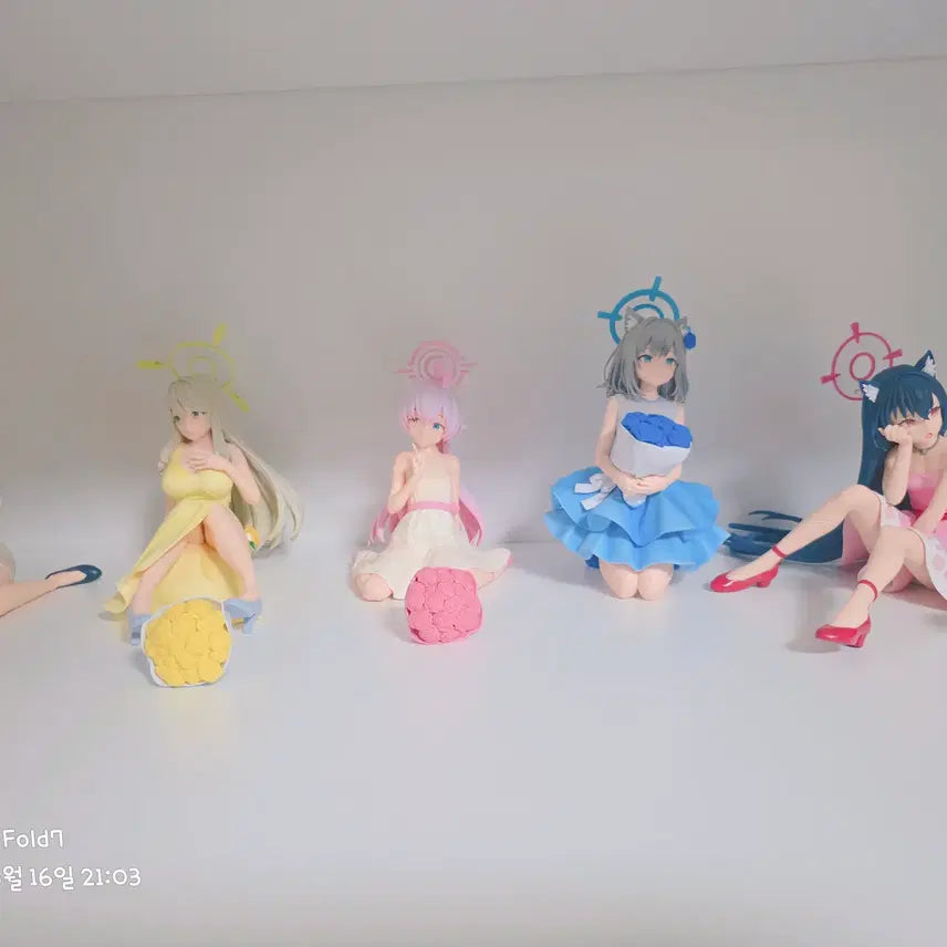 [BUNJANG] Blue Archive Yumemirize Abidos 5-Member Set / 블루아카이브 공식)유메미라이즈 아비도스 5명 세트 판매