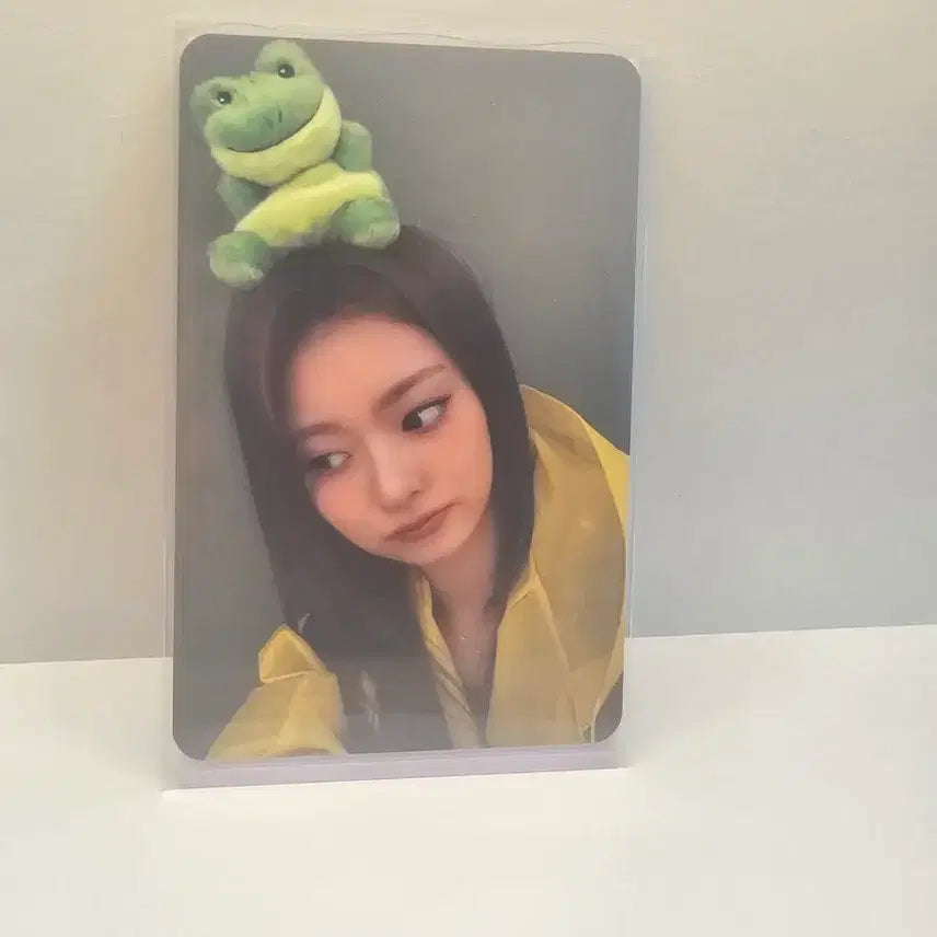 [BUNJANG] fromis_9 Lee Nagyung Photocard (Makestar POB) / 프로미스나인 이나경 포카 메이크스타