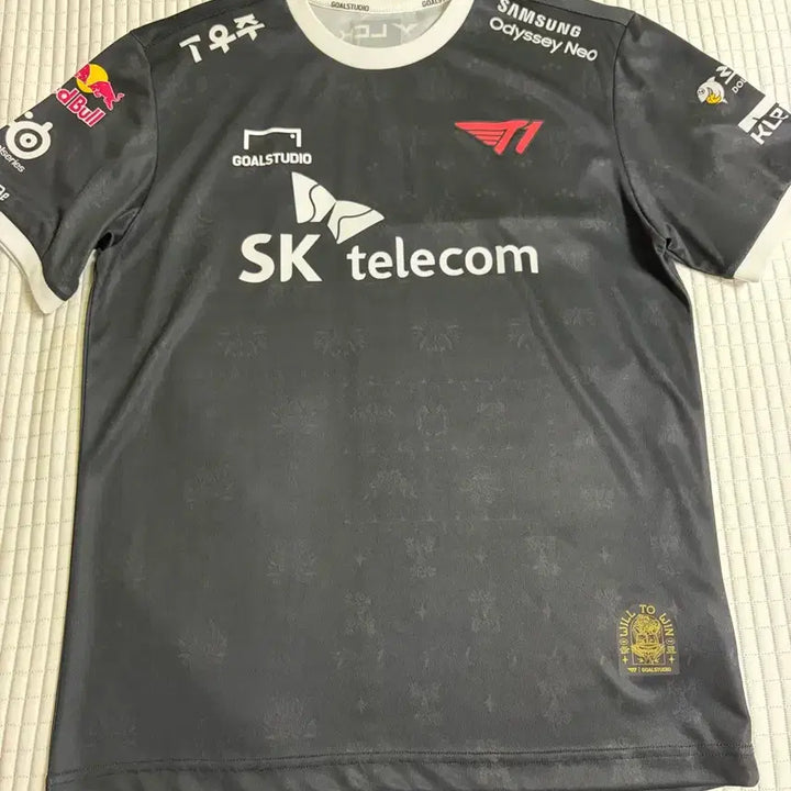 [BUNJANG] T1 2023 Spring Player Uniform L / [L]T1 2023 스프링 오너 유니폼 판매