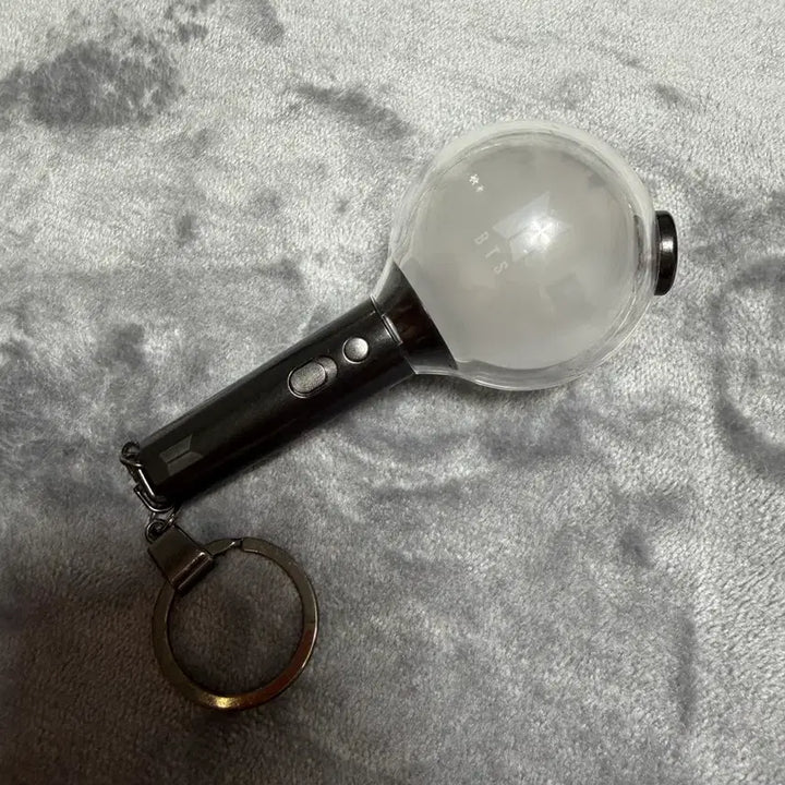 [BUNJANG] BTS Official Light Stick Keychain / 방탄소년단 응원봉 키링