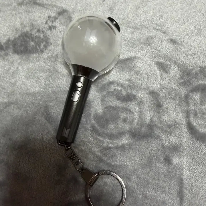 [BUNJANG] BTS Official Light Stick Keychain / 방탄소년단 응원봉 키링