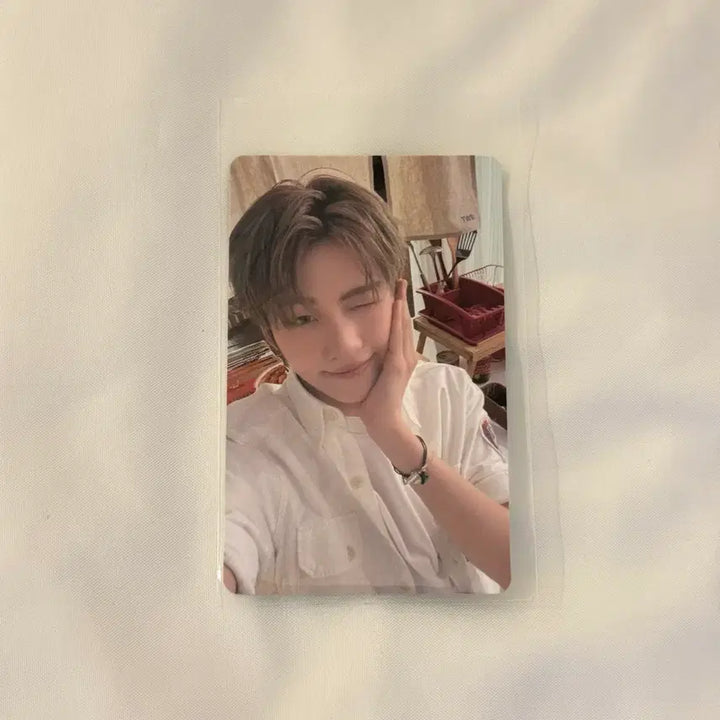 [BUNJANG] TWS Jihoon Universal Japan SodaSoda Photocard / 투어스 지훈 유니버셜 재팬 소다소다 포카 SODASODA 특전 포토카드