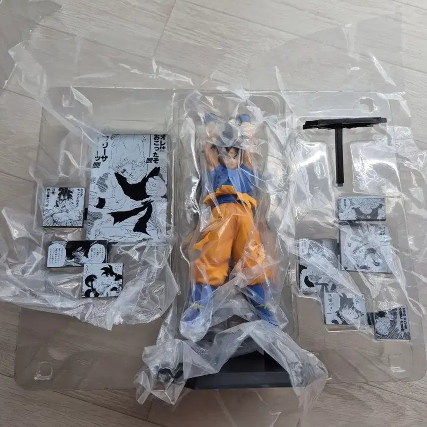 [BUNJANG] Dragon Ball Ichiban Kuji 40th Anniversary Son Goku Figure (Opened) / 드래곤볼 제일복권 40주년 a상 손오공 개봉품 팝니다