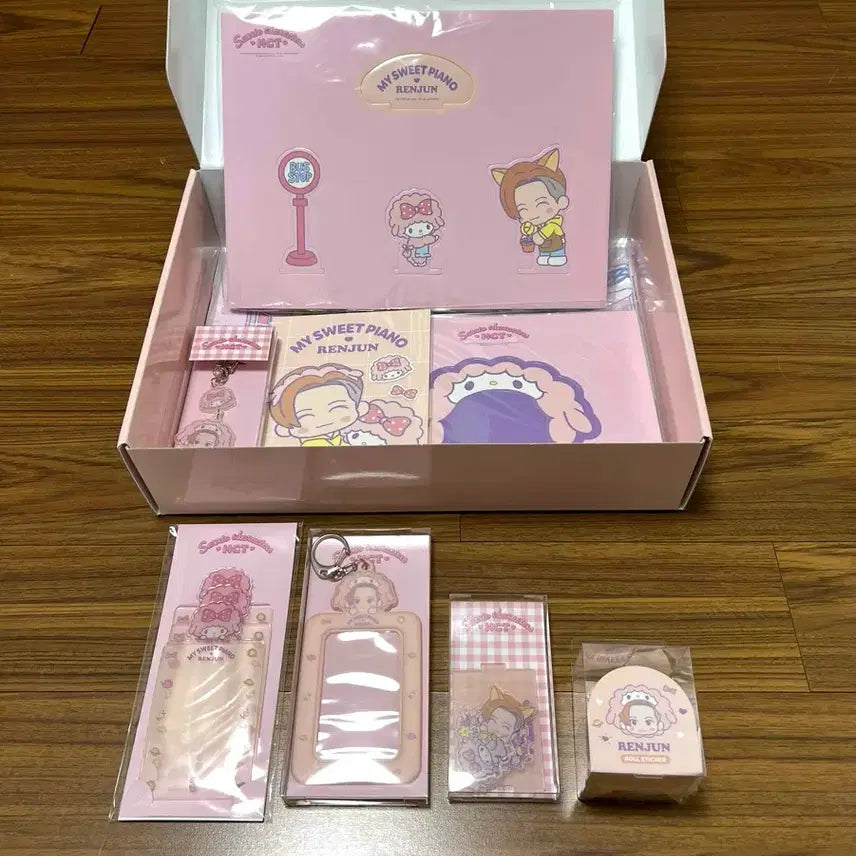 [BUNJANG] NCT Dream Renjun Sanrio Collaboration Party Pack Bundle Set - Acrylic Stand, Sleeve, Roll Sticker, Photocard Holder / 산리오 콜라보 엔시티 드림 런쥔 파티팩 파티패키지 나눔 아크릴 스탠드 슬리브 롤스티커 포토카드 홀더 양도 판매 마이스윗피아노 키링 renjun nct dream 127