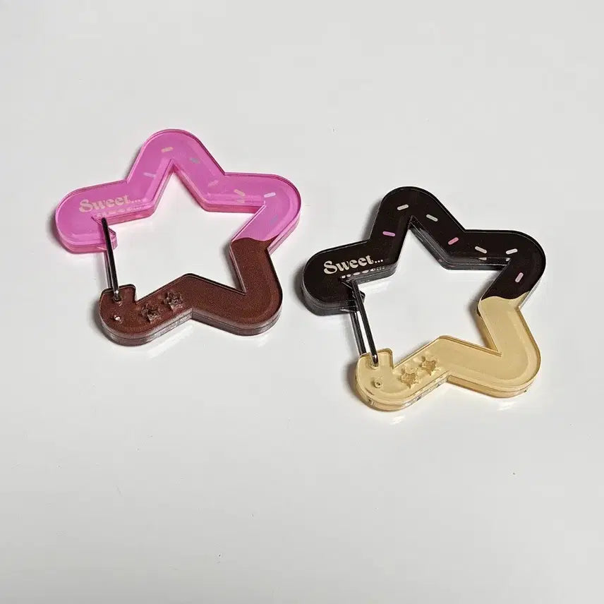 [BUNJANG] Strawberry Donut &amp; Choco Donut Acrylic Carabiner Set / 아크릴 카라비너 딸기도넛+초코도넛 세트
