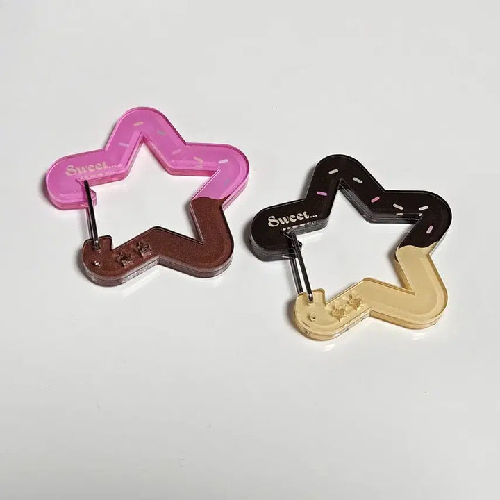 [BUNJANG] Strawberry Donut &amp; Choco Donut Acrylic Carabiner Set / 아크릴 카라비너 딸기도넛+초코도넛 세트