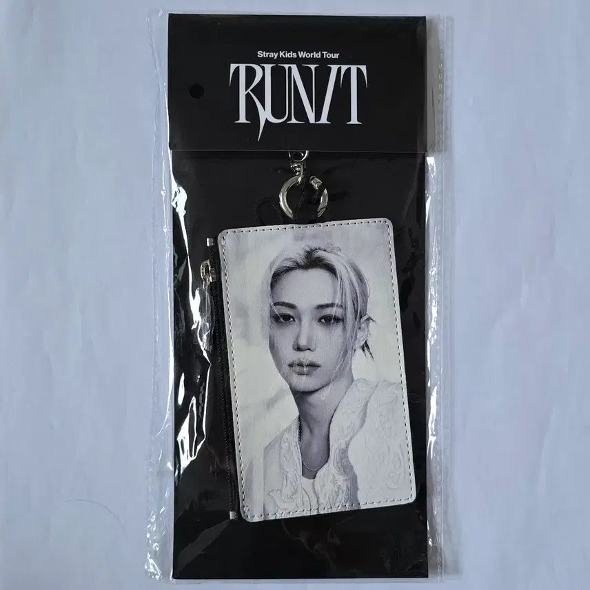 [BUNJANG] Stray Kids Run It Card Holder Keyring Felix Sealed / 스키즈 런잇 카드 홀더 키링 필릭스 미개봉 새상품