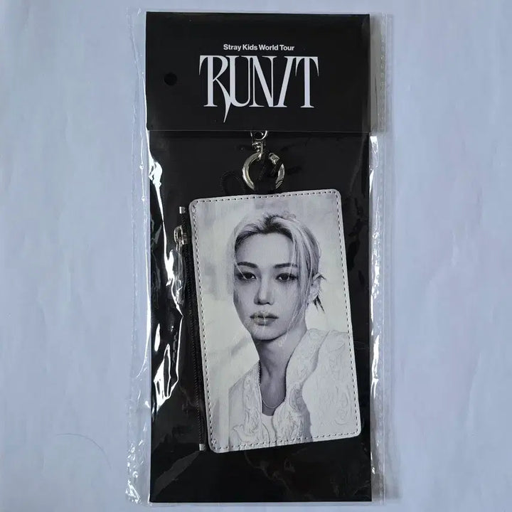 [BUNJANG] Stray Kids Run It Card Holder Keyring Felix Sealed / 스키즈 런잇 카드 홀더 키링 필릭스 미개봉 새상품